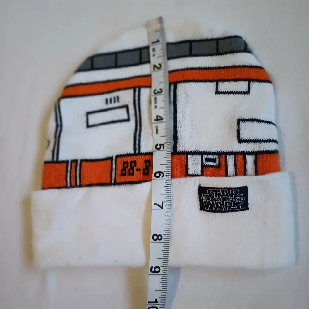 Star Wars White and Orange Beanie Teen OS Fits Most